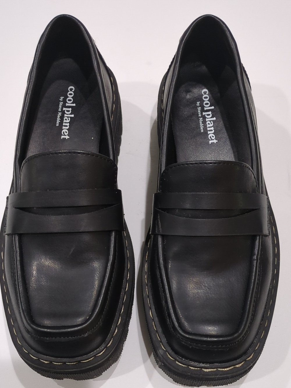 Steve Madden Black Leather Penny Loafers